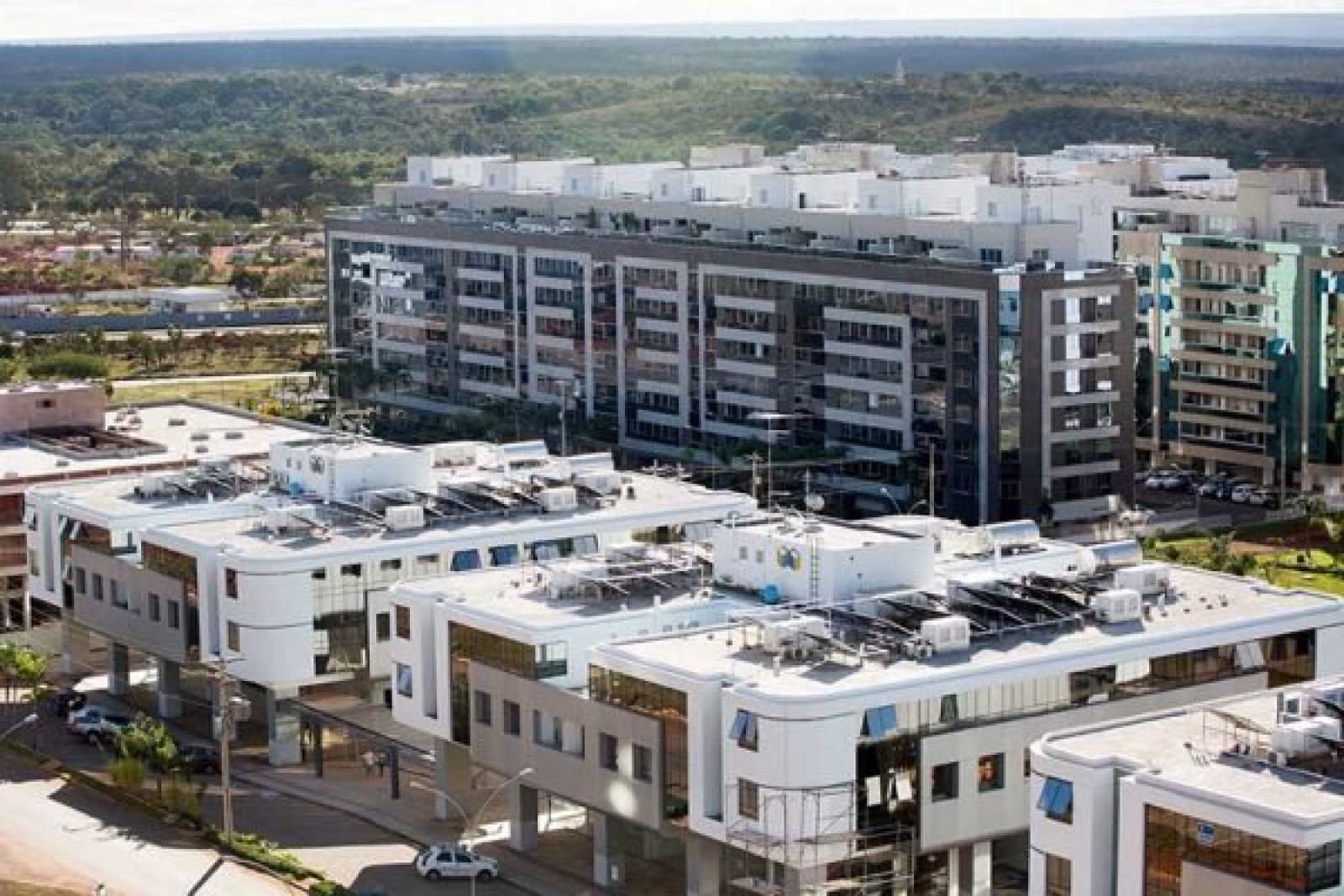 Mercado imobiliário: Brasília lidera valorização.